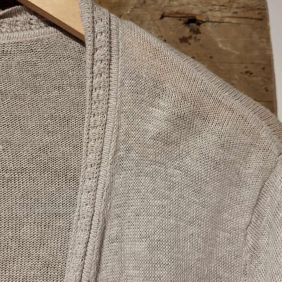 Tahari Women's Cream Sweater Cardigan 100% Linen - Picture 3 of 4